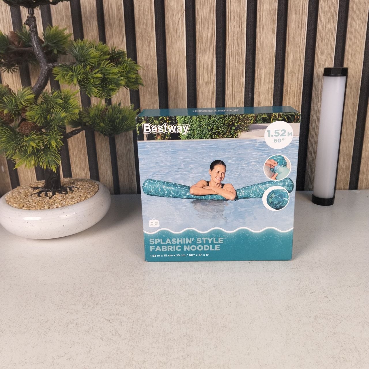 Nouille-de-Piscine-Gonflable-avec-Housse-en-Tissu-Lavable-Bestway-43734-عوامة-مسبح-هوائية-مغطاة-بالقماش.png