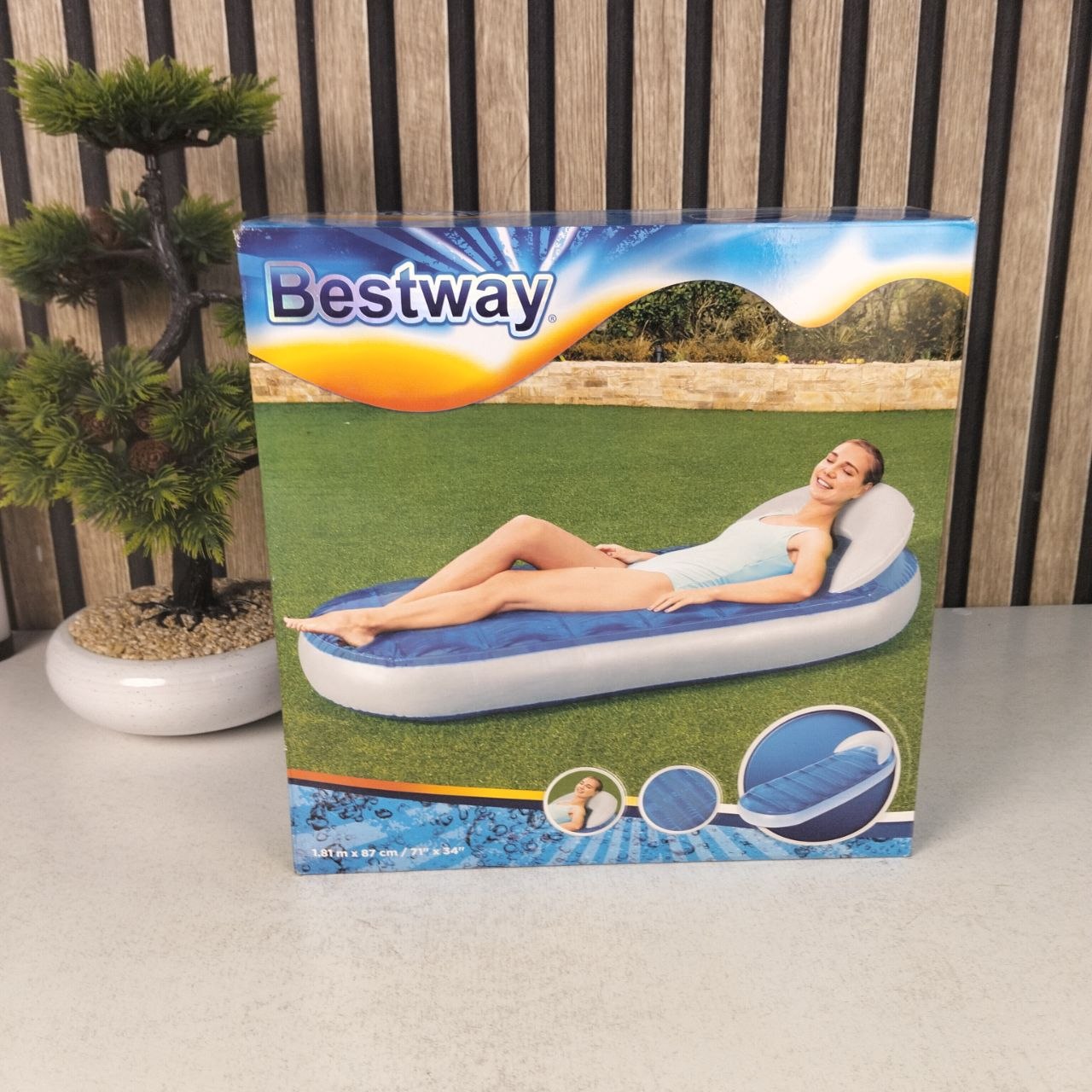 Matelas-de-Piscine-Gonflable-Bestway-Transat-avec-Chambre-Eau-Rafra-chissante-سرير-المسبح-والشاطئ-الهوائي-الفاخر-مع-حجرة-تبريد-مائية.png