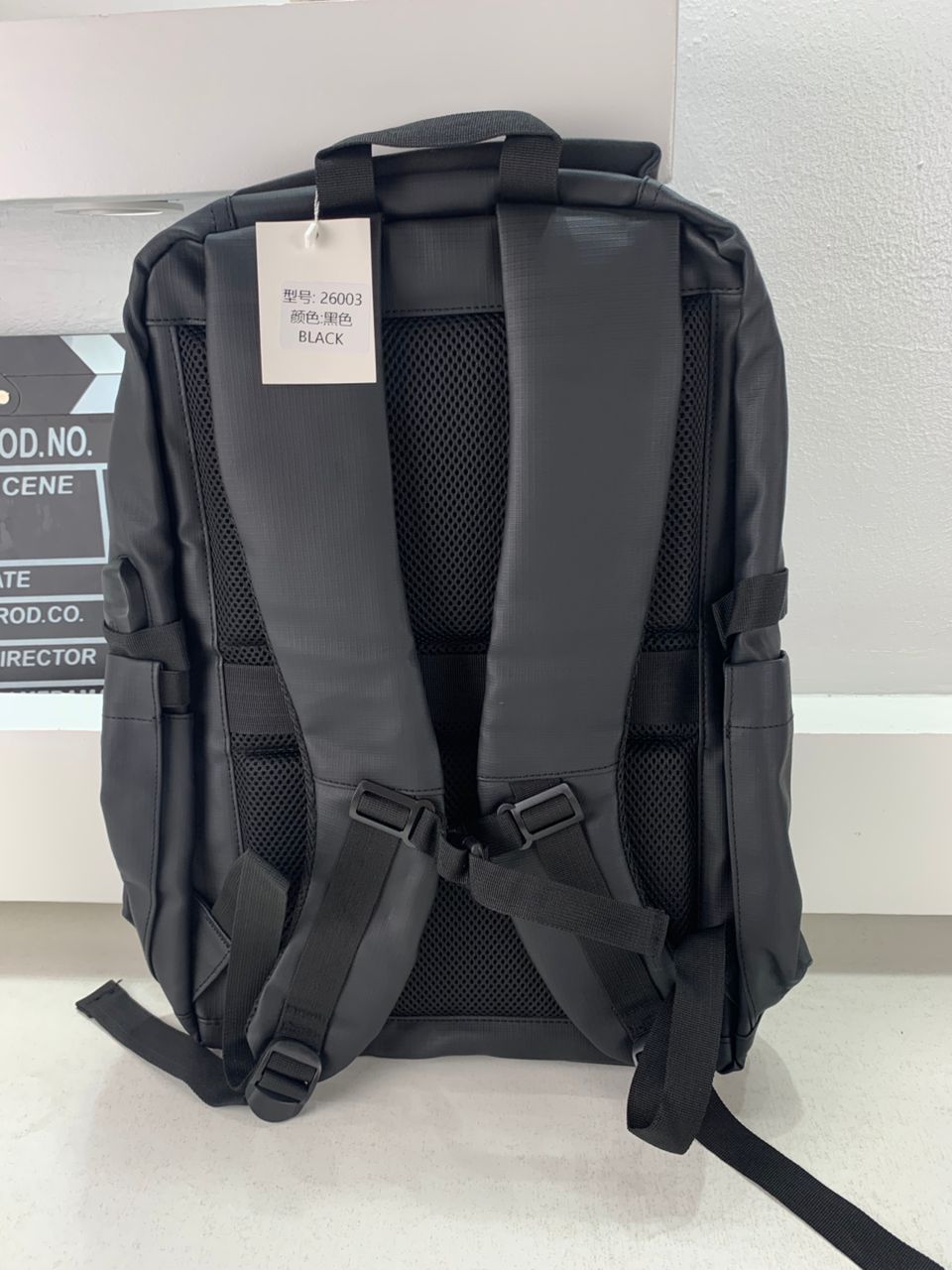 Sac-Dos-Urbain-pour-Hommes-Solide-et-Confortable-26003-Noir-حقيبة-ظهر-رجالية.png