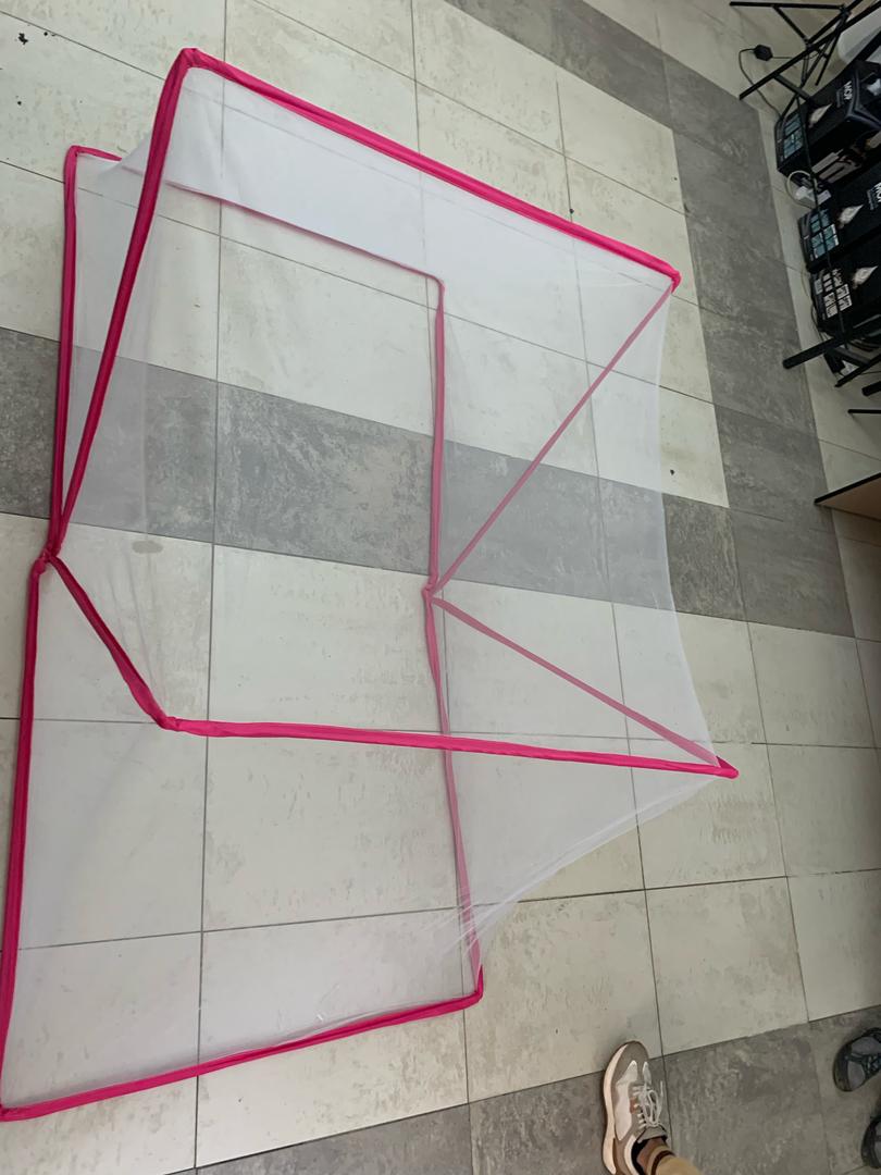 Moustiquaire Pliable Facile à Installer Pour Lit 1 Place – ناموسية لسرير شخص واحد تنزوت