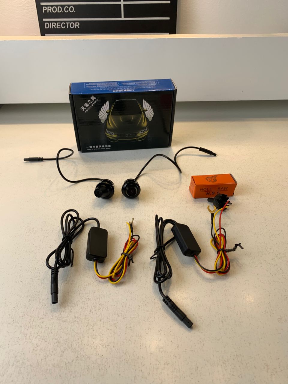 Projecteur LED en forme d’ailes d’ange pour rétroviseur latéral de voiture – أضواء خارجية للسيارة على شكل أجنحة تنزوت