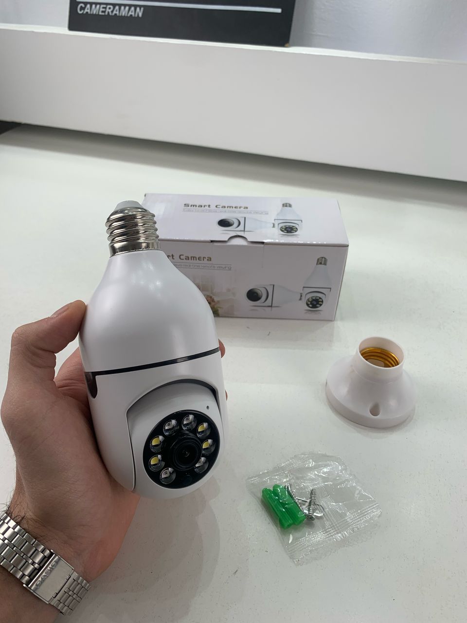 Cam-ra-ampoule-Wi-Fi-Vision-Panoramique-1080p-كاميرة-مراقبة-وايفاي.png