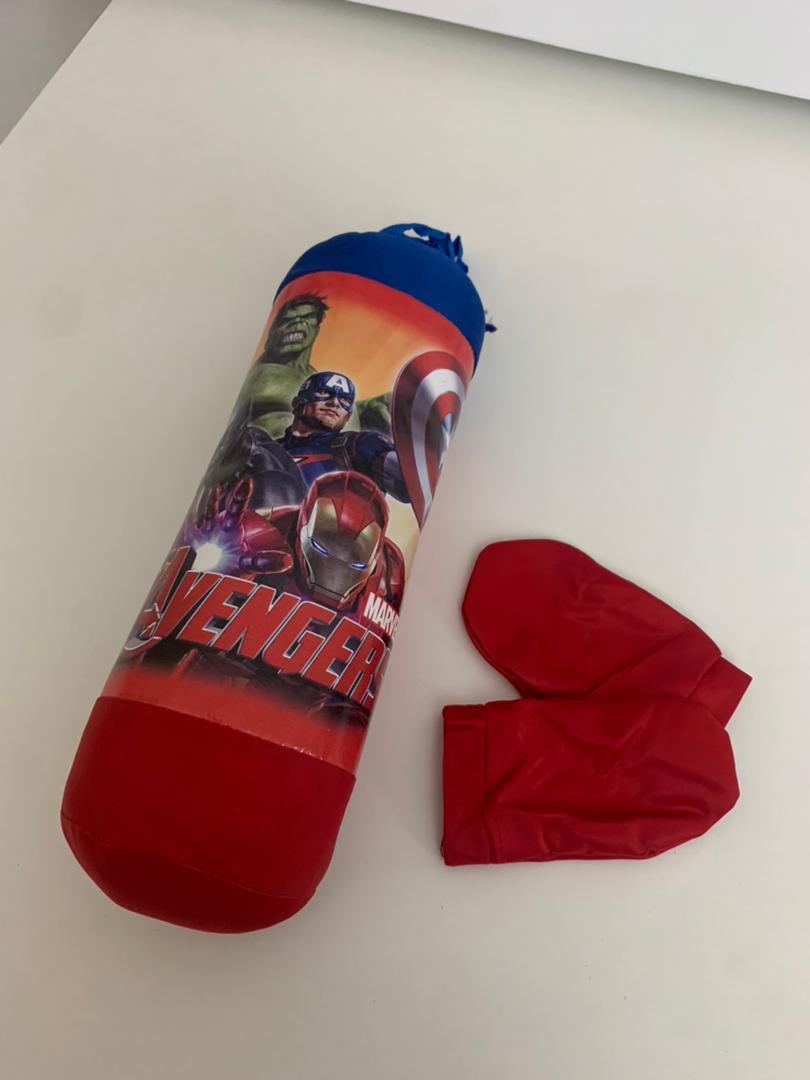 Ensemble-de-sac-de-boxe-pour-enfants-Spiderman-Avengers.png