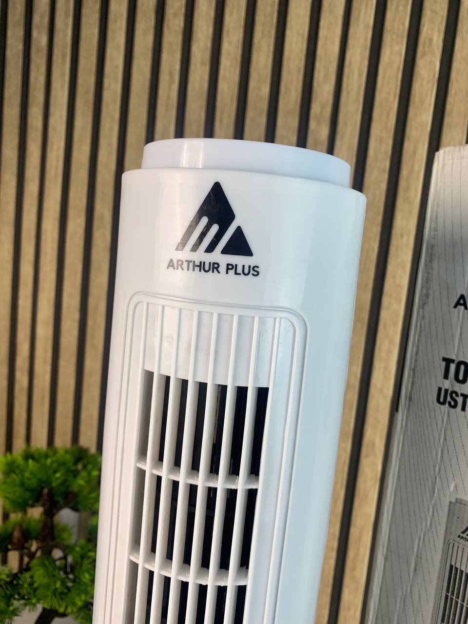 Arthur-Plus-29-Tower-Fan-USTF-09-مروحة-برج-آرثر-بلس-29-بوصة-فائقة-الهدوء.png