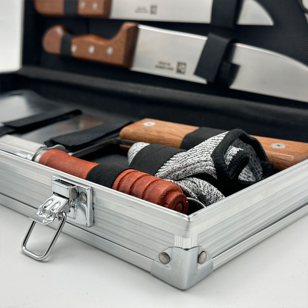 Coffret-de-Couteaux-Professionnel-avec-Valise-en-Aluminium-9Pcs-طقم-سكاكين-الجزارة-في-حقيبة-ألمنيوم-صلبة.png