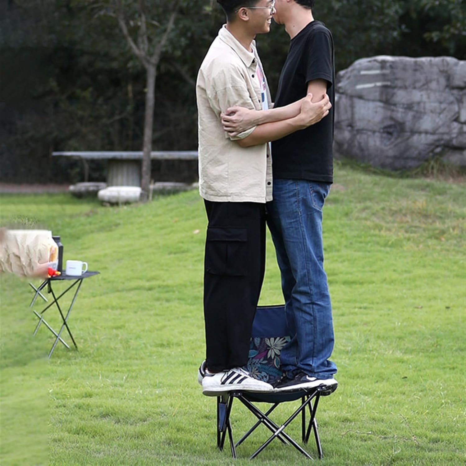 Chaise-de-Camping-Pliante-et-Portable-pour-Camping-et-Sorties-كرسي-التخييم-والنزهات-المحمول-والقابل-للطي.png