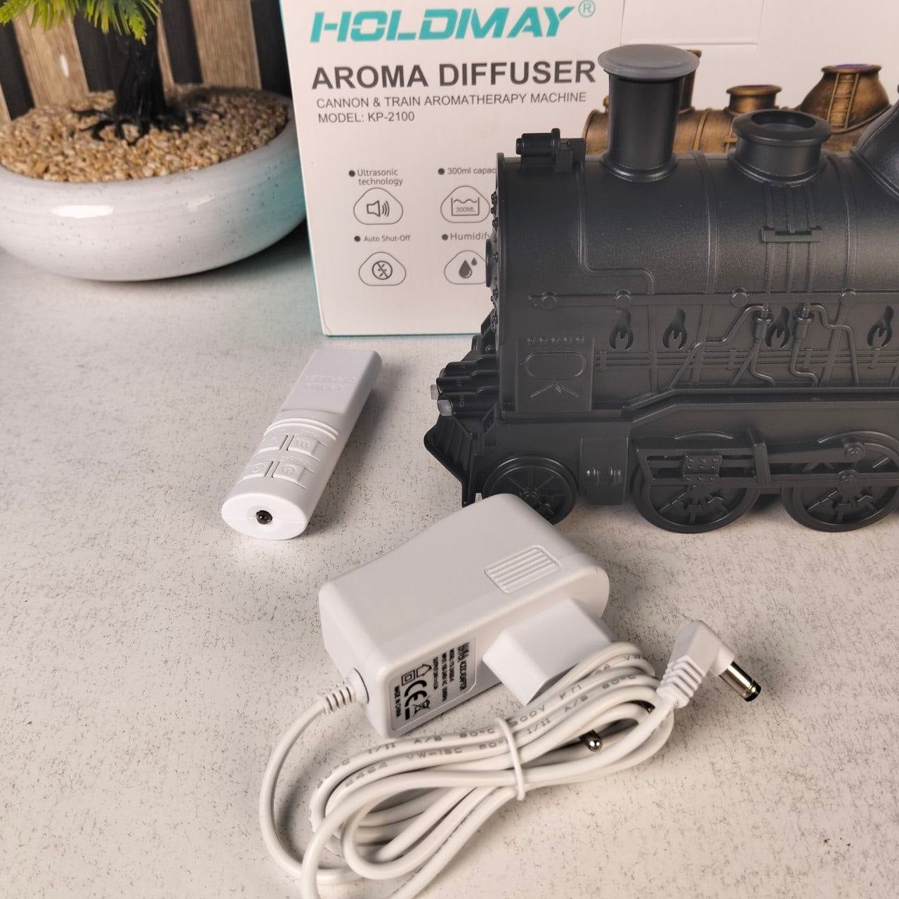 Diffuseur-d-Huiles-Essentielles-en-Forme-de-Train-Humidificateur-Ultrasonique-موزع-روائح-بتصميم-القطار-سعة-300-مل.png