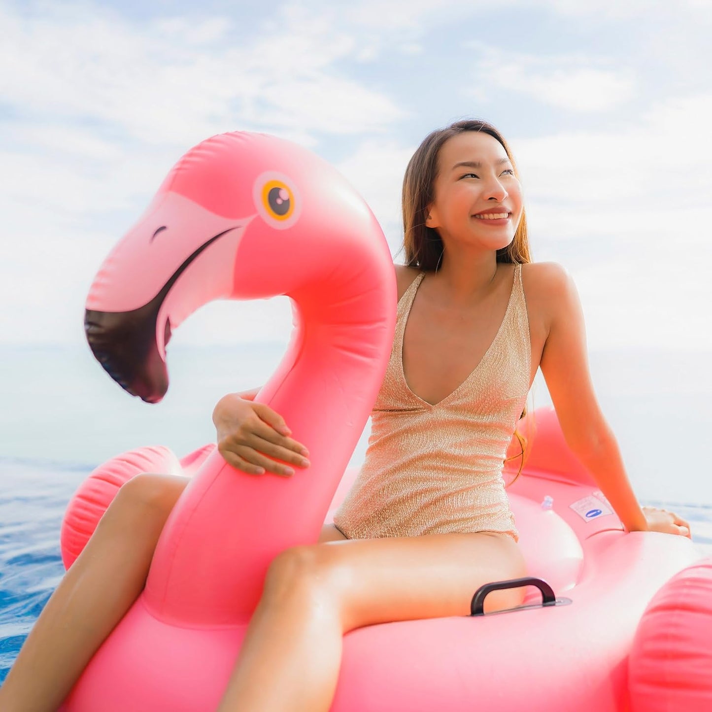 Bou-e-G-ante-Gonflable-Flamant-Rose-Ride-On-pour-Piscine-Intex-57558NP-عوامة-الفلامينغو-الوردي-الضخمة-للركوب-والاستجمام-في-المسبح.png