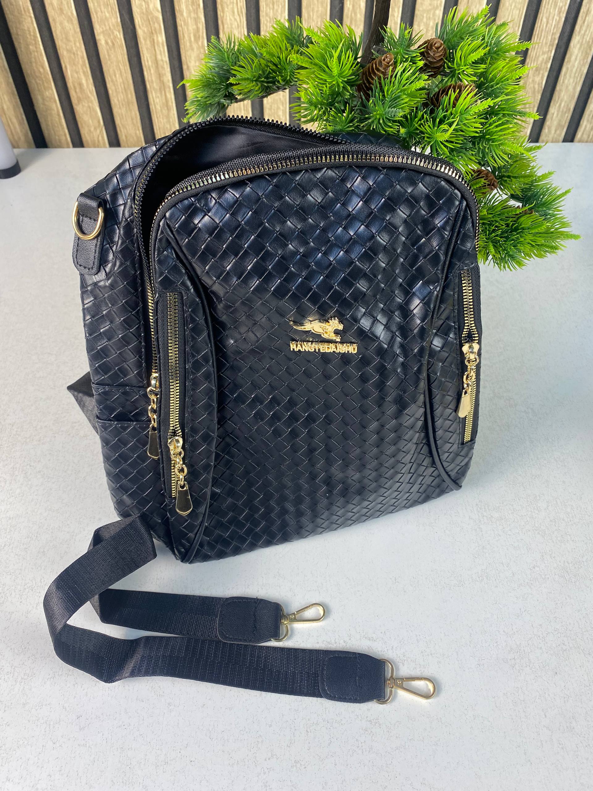 Sac-Dos-Femme-en-Cuir-Tress-l-gant-avec-Ceinture-D-paule-Convertible-حقيبة-ظهر-جلدية-للنساء-بتصميم-فاخر.png