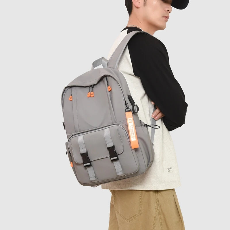Sac-Dos-Ergonomique-et-Imperm-able-Port-USB-Int-gr-Gris-SACHM02G-حقيبة-ظهر-متعددة-الوظائف-للعمل-والسفر-مع-منفذ-شحن.png