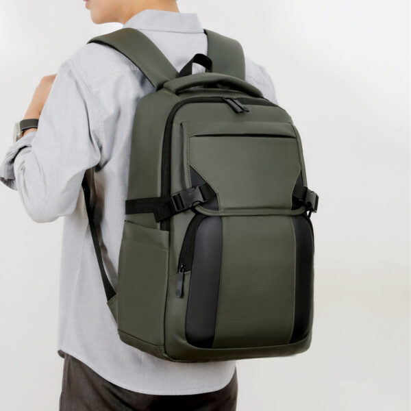 Sac-Dos-Urbain-pour-Hommes-Solide-et-Confortable-26003-Vert-حقيبة-ظهر-رجالية.png