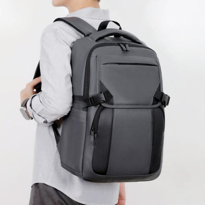 Sac-Dos-Urbain-pour-Hommes-Solide-et-Confortable-26003-Gris-حقيبة-ظهر-رجالية.png
