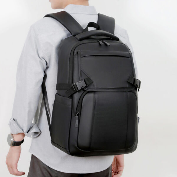 Sac-Dos-Urbain-pour-Hommes-Solide-et-Confortable-26003-Noir-حقيبة-ظهر-رجالية.png