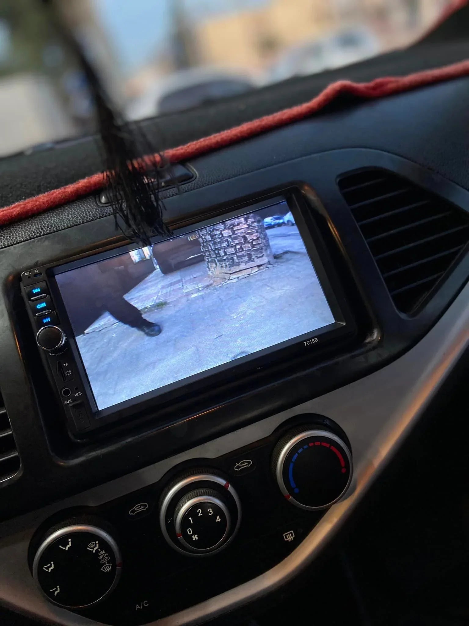 DVD-Mp5-Auto-radio-cran-tactile-7-Pouce-Bleutooth-USB-AUX-CARD-SD-Standard.png