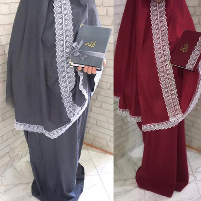 طقم صلاة نسائي 4 قطع برداء فضفاض وسجادة مبطنة مع غلاف للمصحف Kit De Prière 4 Pieces Pour Femmes En Tissu Doux Et Confortable تنزوت