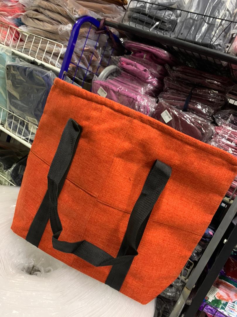 Sac-main-Grande-capacit-avec-un-portefeuille-pour-femme.png
