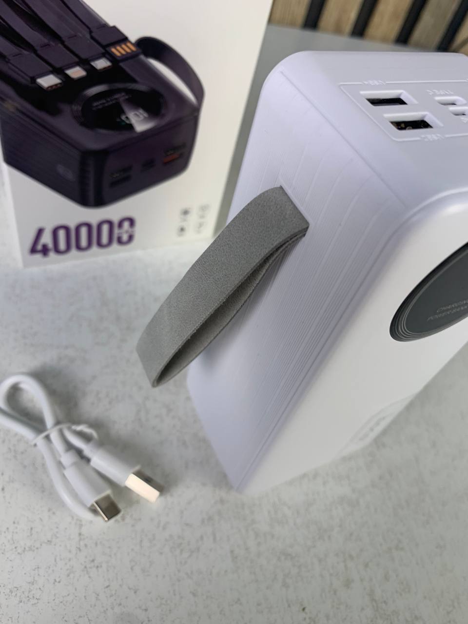 Power-Bank-Hoco-J-005-Premium-40000mAh-باور-بانك-حجم-كبير-بسعة-40-000-مللي-أمبير.png