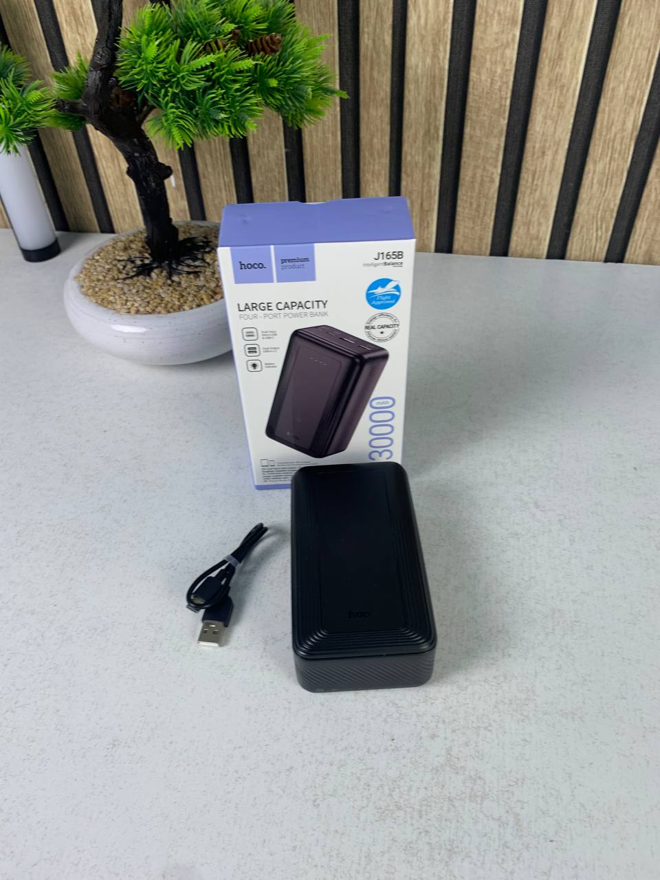 Power-Bank-Hoco-J165B-10W-30-000mAh-باور-بانك-بسعة-30-000-مللي-أمبير.png