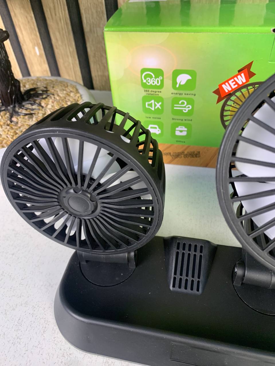 Ventilateur-de-Voiture-USB-Haute-Vitesse-360-R-glable-3-T-tes-12-24-V-مروحة-سيارة-قابلة-للتعديل-بزاوية-360-درجة-بثلاثة-رؤوس.png