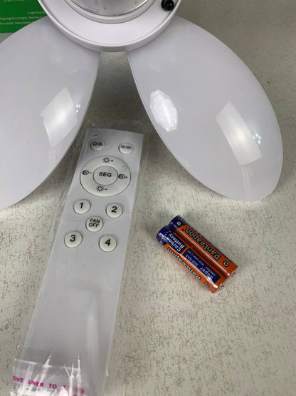Ventilateur-de-Plafond-Lumineux-Douille-avec-T-l-commande-مروحة-السقف-الذكية-2-في-1-مع-إضاءة-قوية-بقاعدة.png