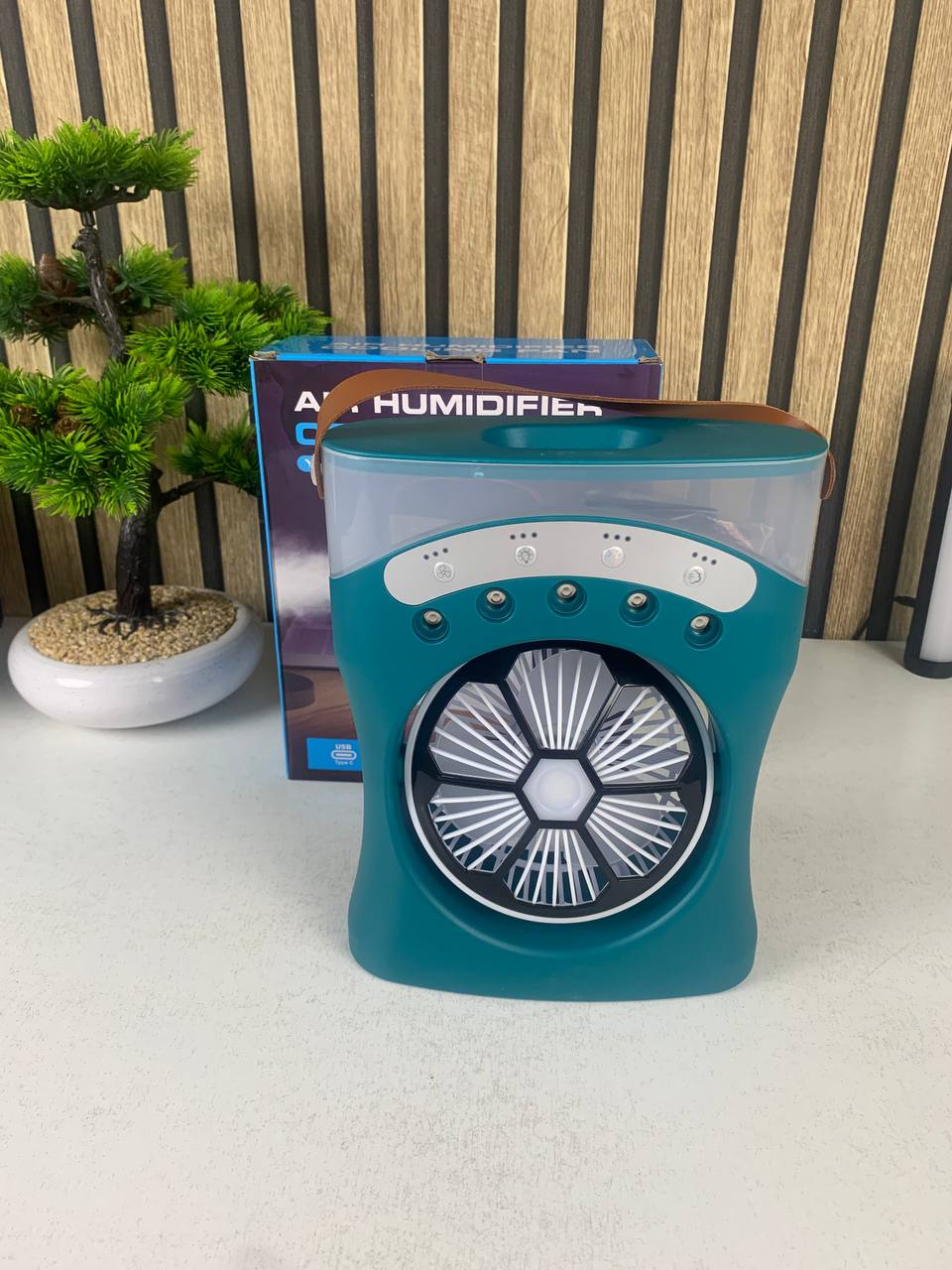Ventilateur-Brumisateur-de-Bureau-Portable-USB-avec-clairage-مروحة-المكتب-الذكية-برذاذ-الماء-والترطيب-بـ-3-سرعات.png
