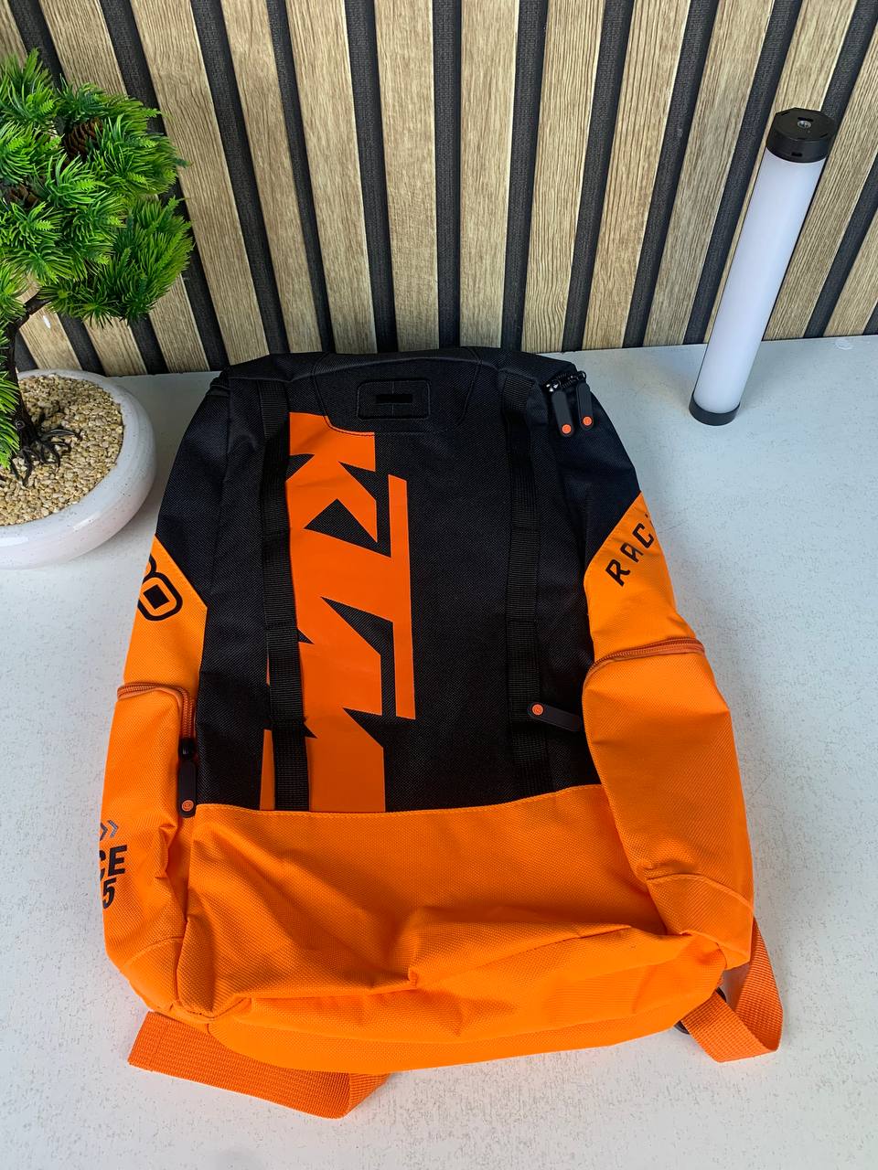Sac-Dos-de-Moto-KTM-OGIO-Racing-حقيبة-ظهر-الرياضية-للدراجات-النارية.png