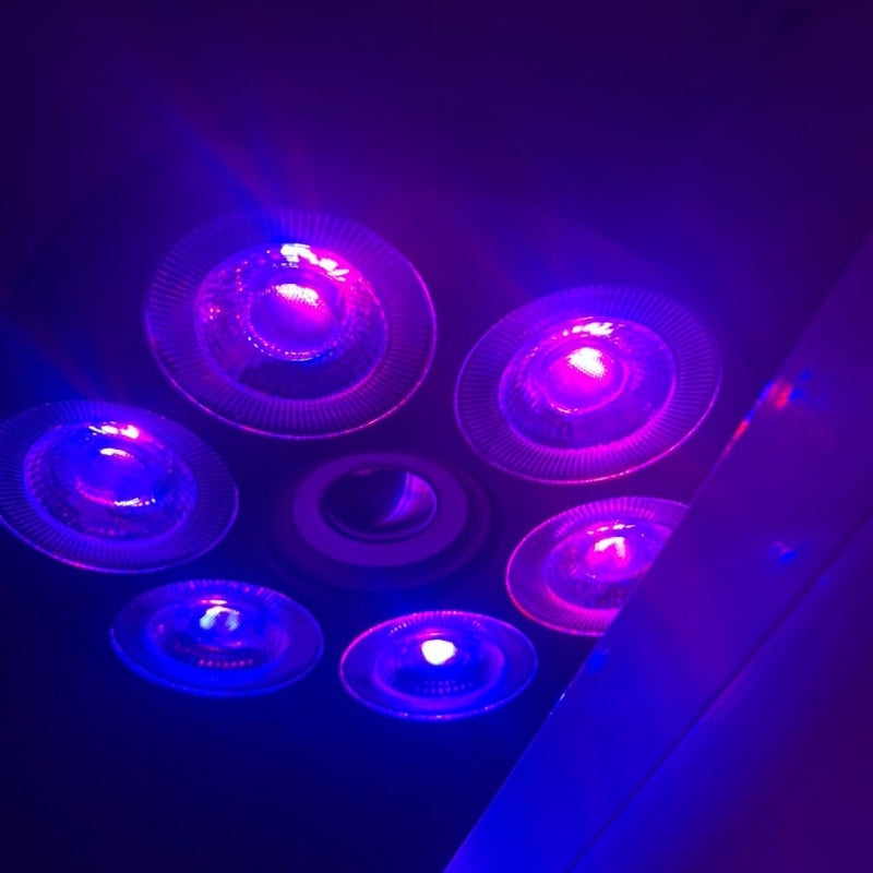 Projecteur de lumière Sonore RGB + W 4 en 1 Avec Bluetooth effet stroboscope - تنزوت
