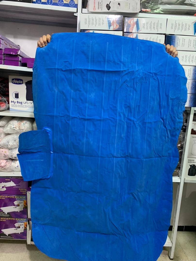 Lariz-Matelas-Gonflable-Pour-Voiture-Avec-Pompe-135x88x45-cm-LR-188.png
