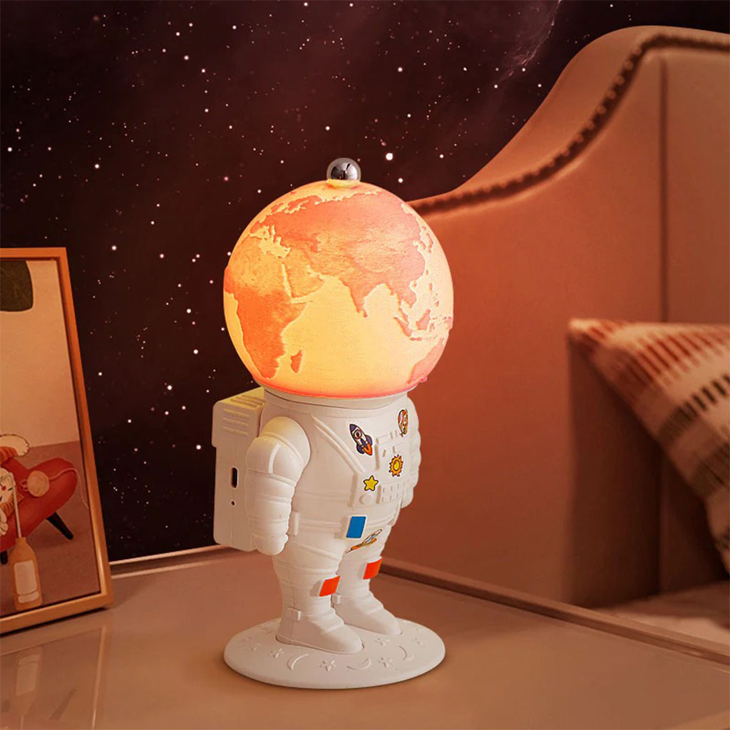 Lampe Astronaute lunaire avec télécommande et LED 16 couleurs – مصباح رجل الفضاء تنزوت