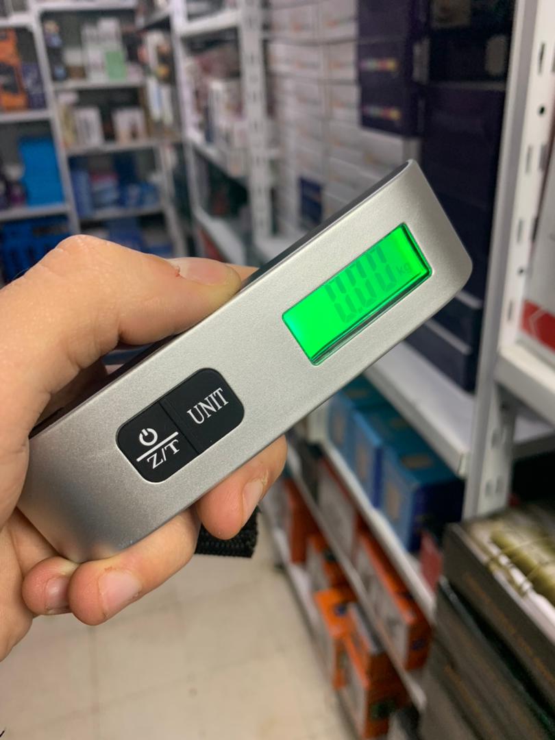 Balance à bagages numérique portable avec écran LCD 50kg