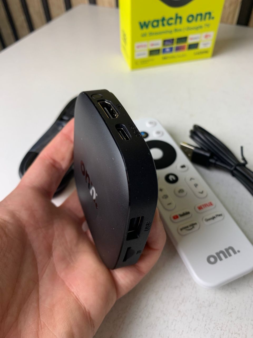 ONN-Android-TV-Box-avec-T-l-commande-Vocale-8-128GB-جهاز-ميديا-ذكي.png