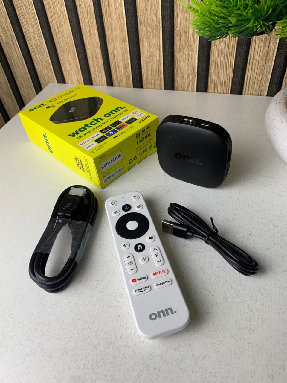ONN-Android-TV-Box-avec-T-l-commande-Vocale-8-128GB-جهاز-ميديا-ذكي.png