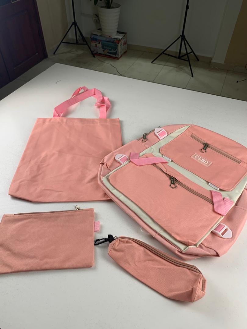 Ensemble de sacs d’école Kawai pour adolescents 4Pcs CLBD V1 Rose – محفظة 4 قطع كاواي وردي تنزوت
