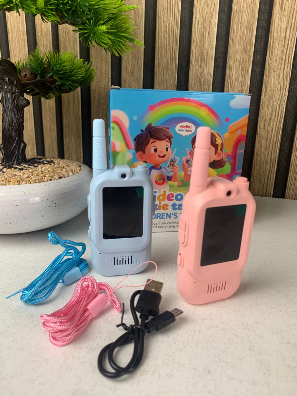Pack-Talkie-walkie-2pcs-pour-enfants-avec-vid-o-et-camera-HD-rechargeable.png