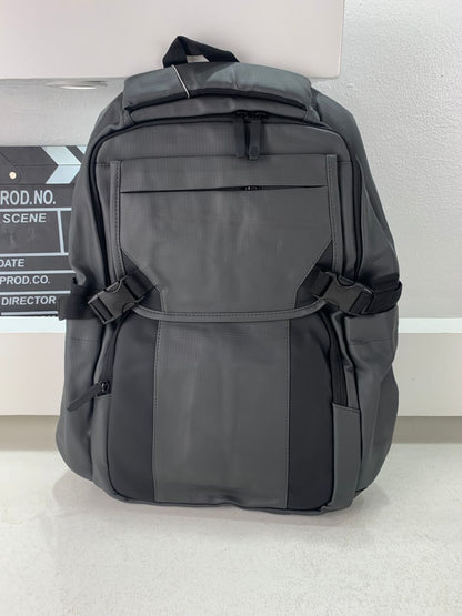 Sac-Dos-Urbain-pour-Hommes-Solide-et-Confortable-26003-Gris-حقيبة-ظهر-رجالية.png