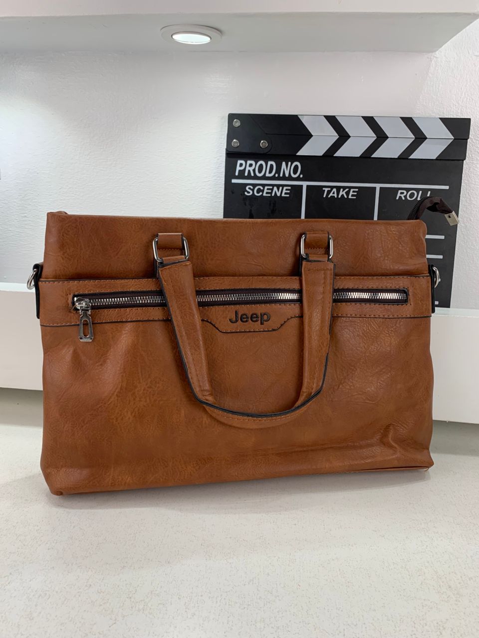Cartable Homme en Simili Cuir Design Élégant Jeep 180551-12 Marron Clair – حقيبة جلدية لون بني فاتح تنزوت