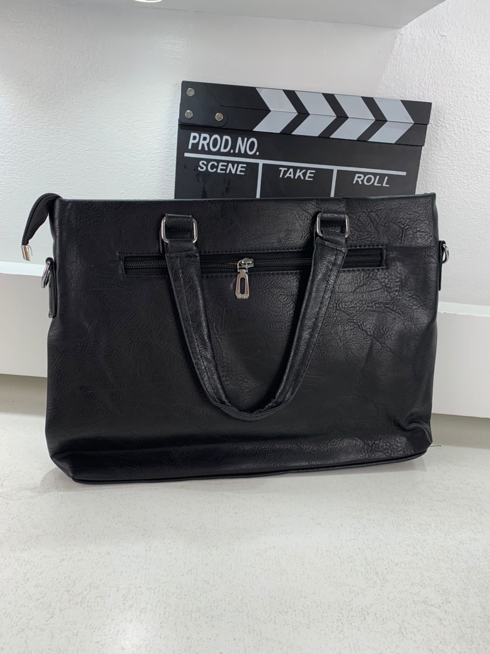 Cartable Homme en Simili Cuir Design Élégant Jeep 180551-12 Noir – حقيبة جلدية لون أسود تنزوت