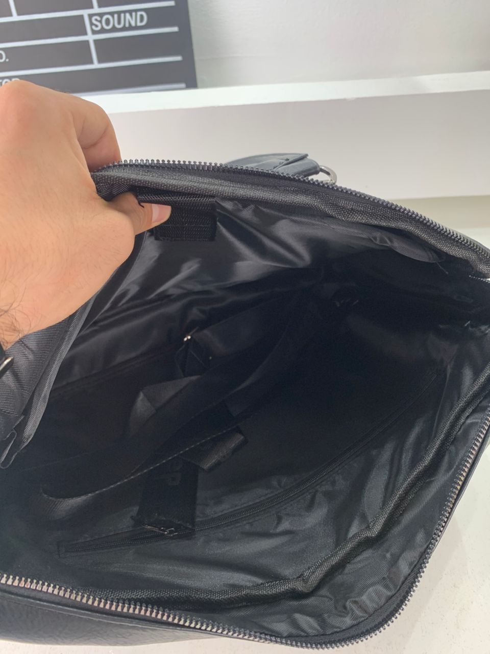 Cartable Homme en Simili Cuir Design Élégant Jeep Noir – حقيبة جلدية لون أسود تنزوت