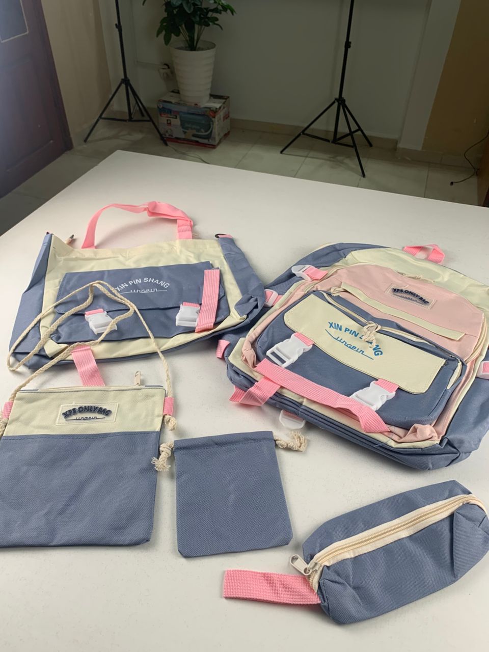 Ensemble-de-sacs-d-cole-Kawai-pour-adolescents-5Pcs-Xin-Pin-Shang-Bleu-محفظة-5-قطع-كاواي-أزرق.png