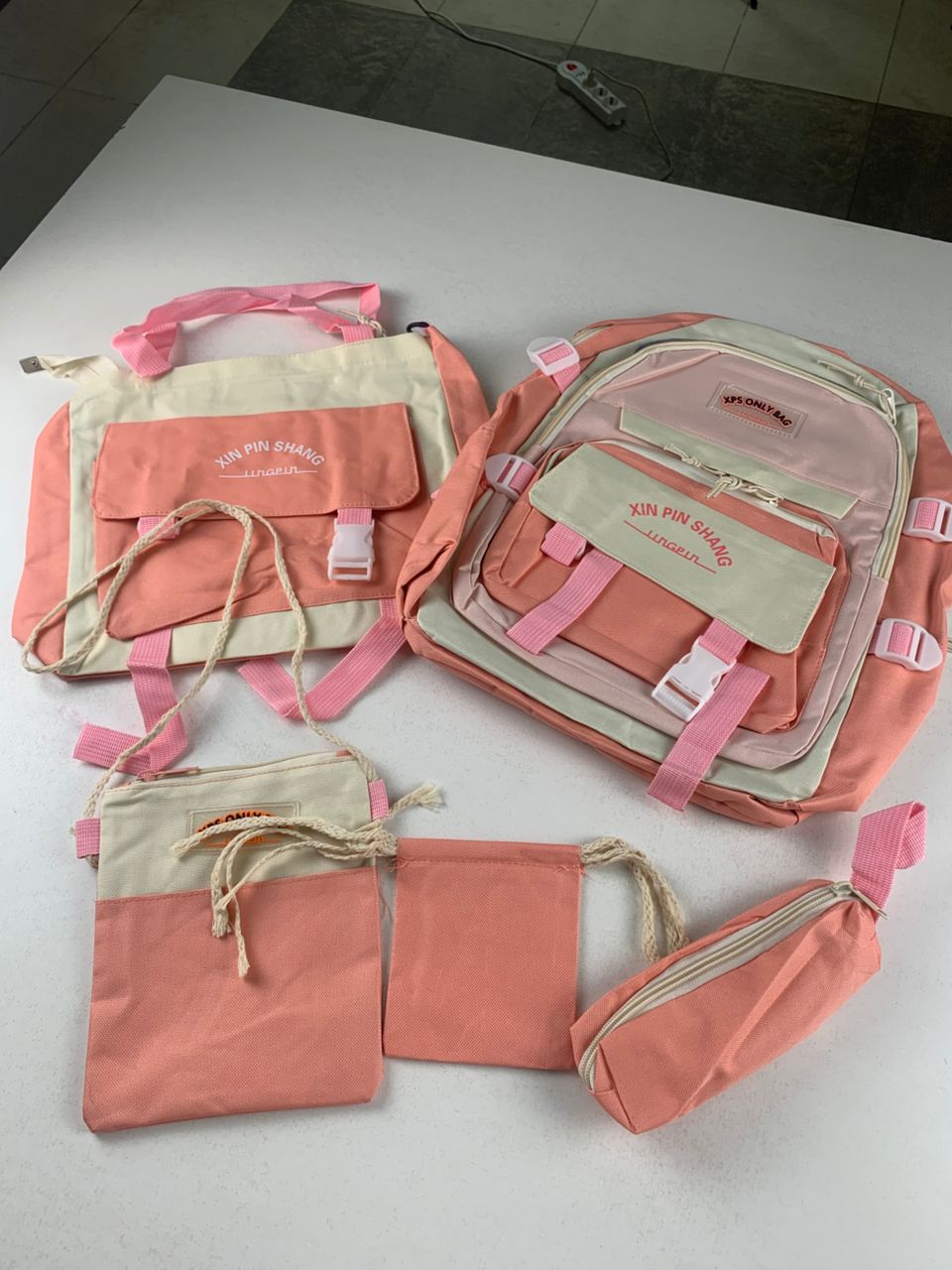 Ensemble-de-sacs-d-cole-Kawai-pour-adolescents-5Pcs-Xin-Pin-Shang-Rose-محفظة-5-قطع-كاواي-وردي.png