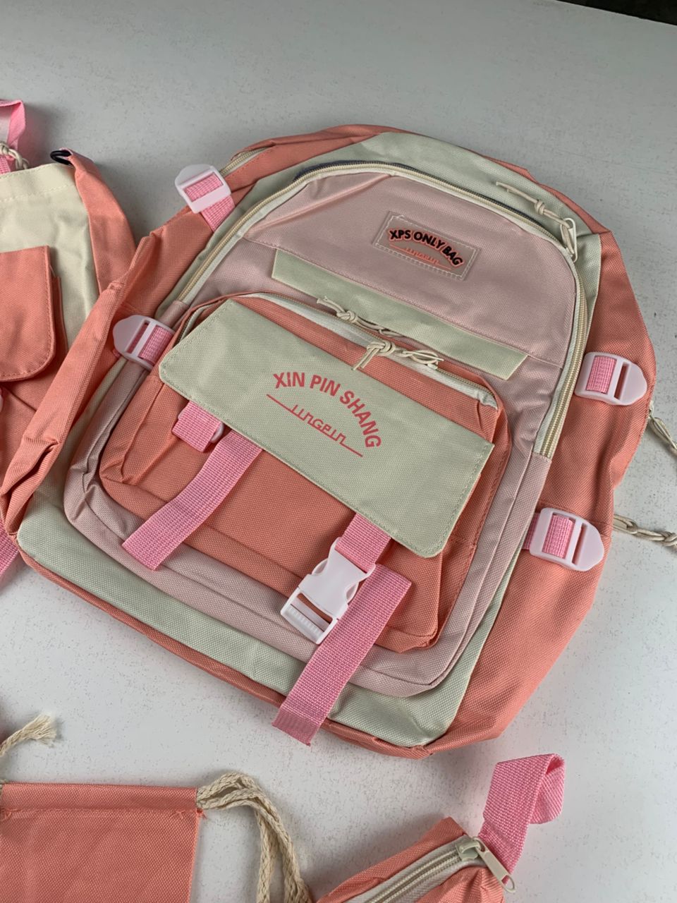 Ensemble-de-sacs-d-cole-Kawai-pour-adolescents-5Pcs-Xin-Pin-Shang-Rose-محفظة-5-قطع-كاواي-وردي.png