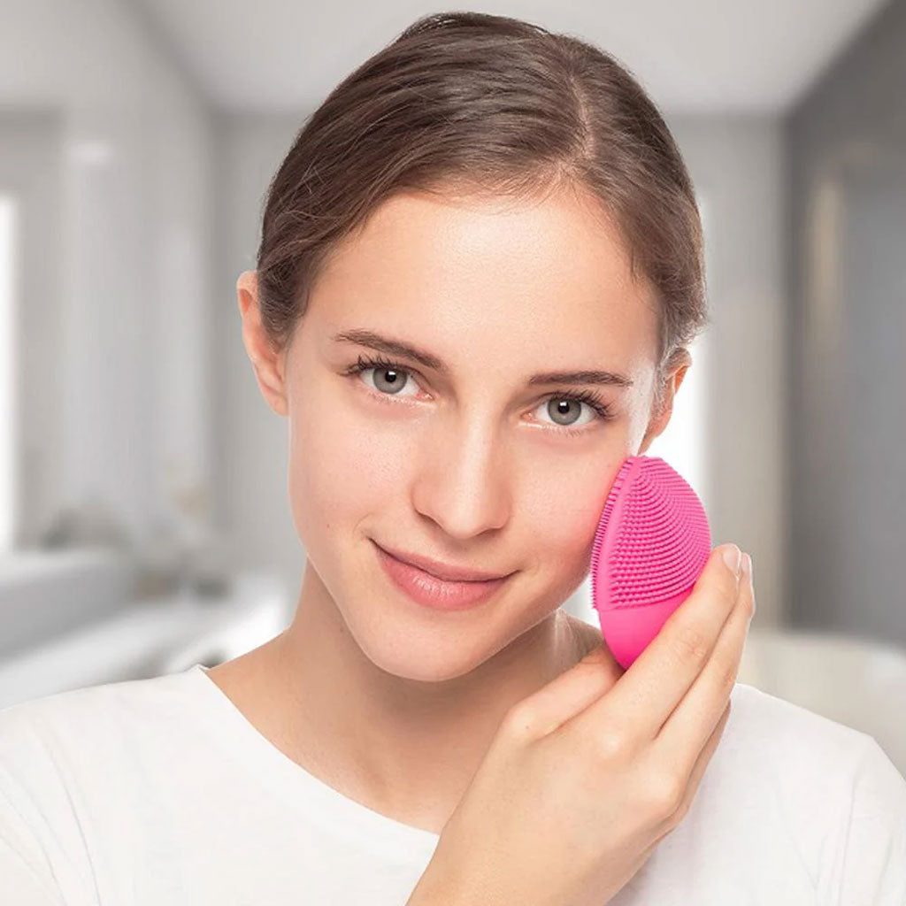 Brosse-Nettoyante-Visage-Sonique-Rechargeable-فرشاة-تنظيف-الوجه-الصوتية-القابلة-لإعادة-الشحن.png
