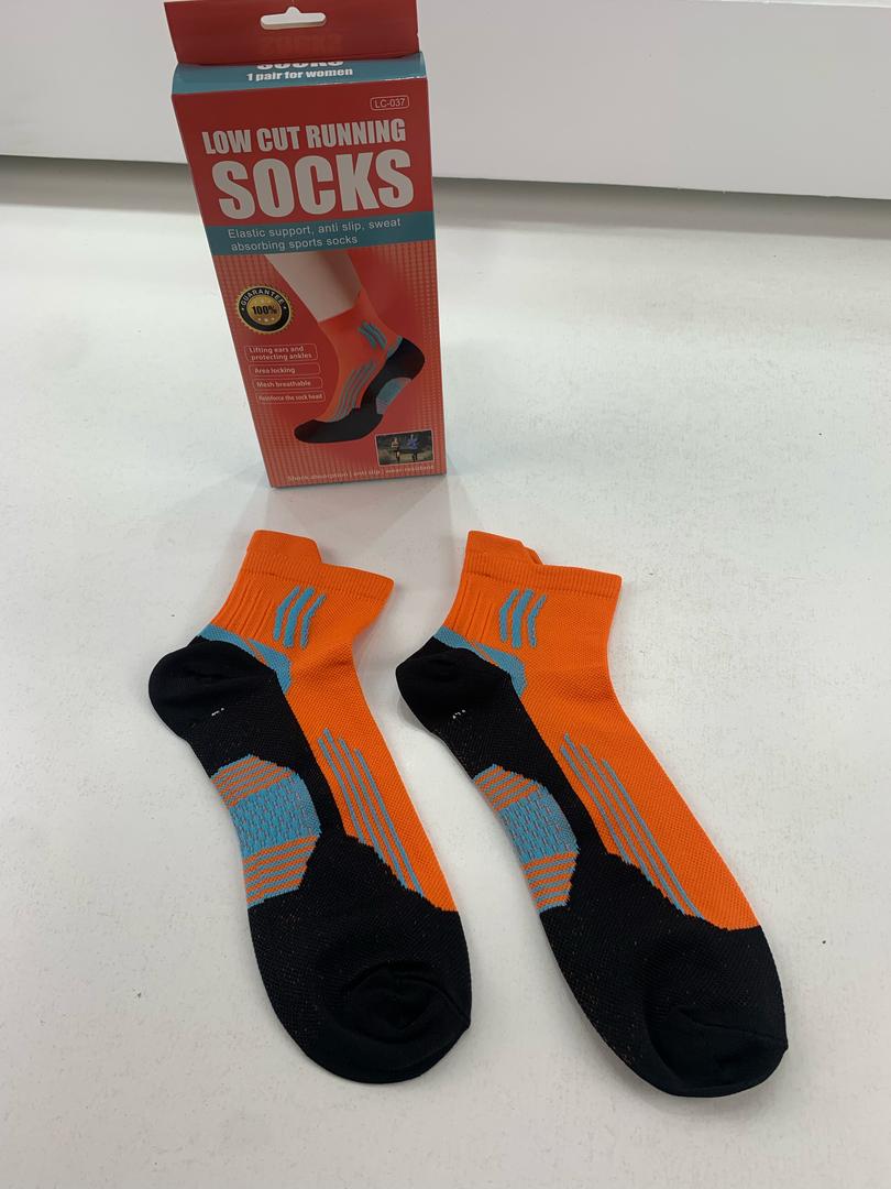 Chaussettes de Sport à la Cheville Antidérapant Orange – جوارب رياضية غير قابلة للإنزلاق تنزوت