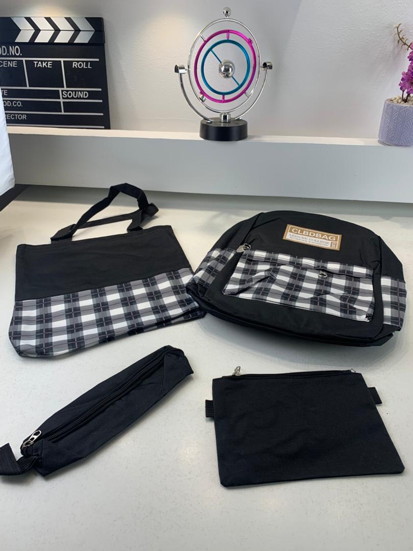 Ensemble de sacs d’école Kawai pour adolescents 4Pcs CLBD V4 Noir – محفظة 4 قطع كاواي أسود تنزوت