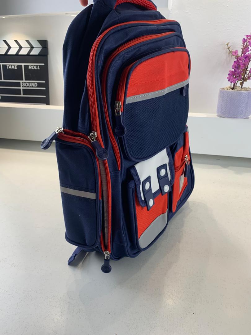 Sac à Dos Enfant pour École primaire de Haute Qualité Bleu et Rouge – حقيبة ظهر مدرسية للأطفال أزرق وأحمر تنزوت