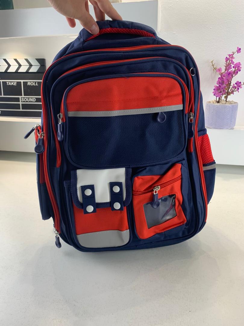 Sac à Dos Enfant pour École primaire de Haute Qualité Bleu et Rouge – حقيبة ظهر مدرسية للأطفال أزرق وأحمر تنزوت