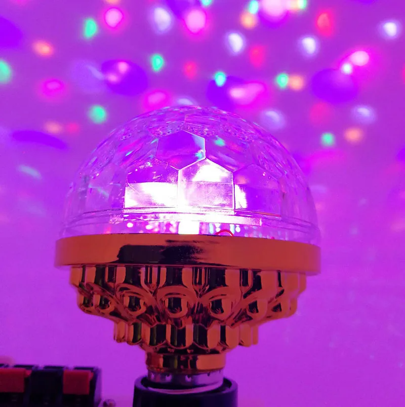Lampe jeux de lumière multi couleur rotative Disco Ball - تنزوت