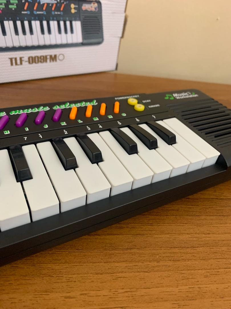Clavier-lectronique-32-Touches-Sunshine-avec-Microphone-بيانو-إلكتروني-للأطفال.png