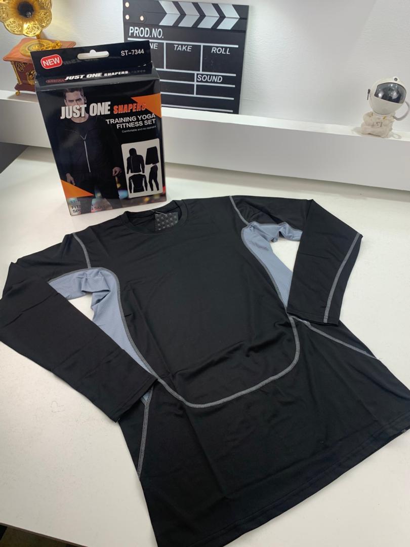 Ensemble de sport 4 pièces Just One pour homme – طقم اللباس الرياضي تنزوت