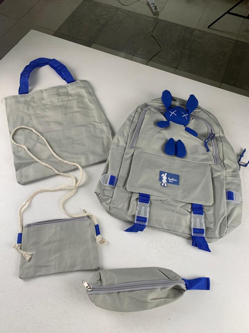 Ensemble de sacs d’école Kawai pour adolescents 4Pcs Lapin X Gris – محفظة 4 قطع كاواي رمادي تنزوت